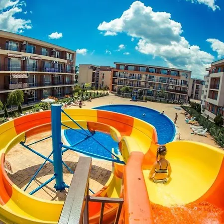 Fort Garden דירה *